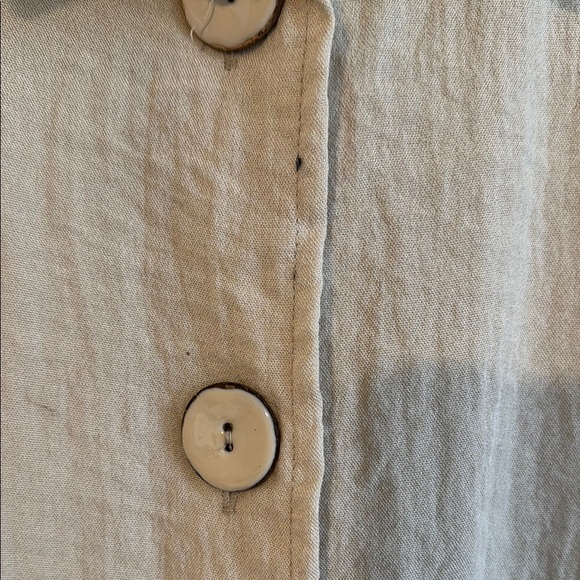 Beige Button-Up Jacket - Picture 3 of 5